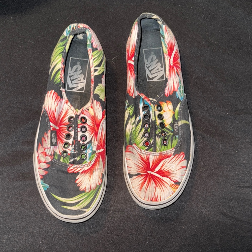 Vans Women's Floral Canvas Sneakers - Black and Red